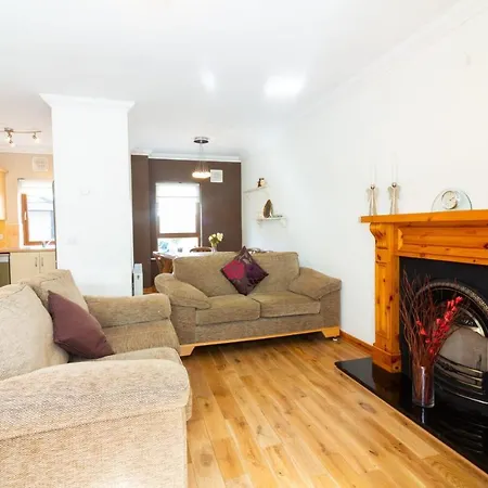 Holiday home Guestready - Lovely Semi-d With Private Garden *
