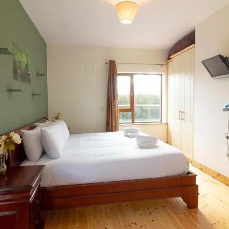 Prázdninový dům Guestready - Lovely Semi-d With Private Garden *